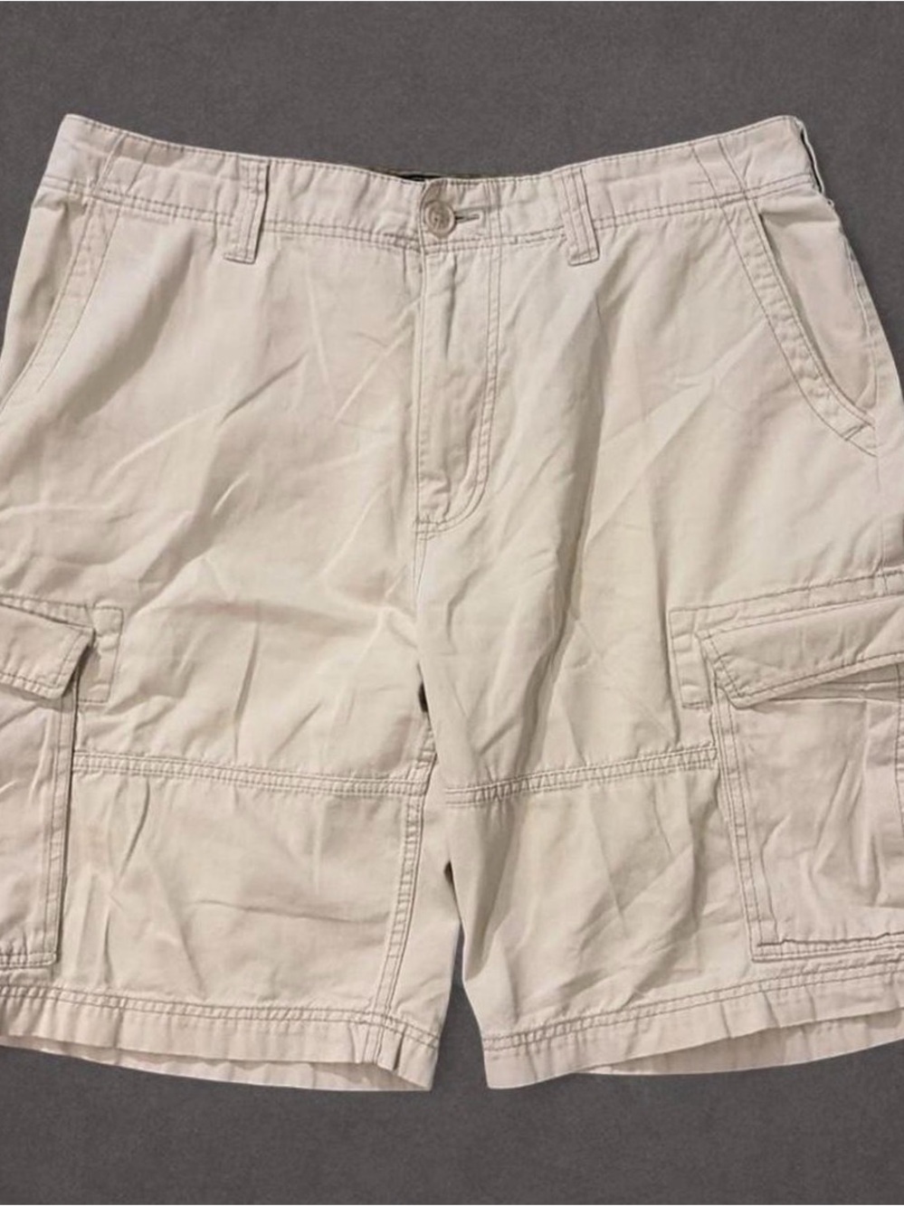American Rag Cargo Shorts Beige Khaki Size 38